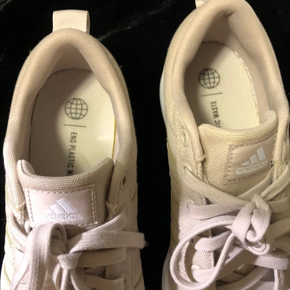 Adidas Womens Bravada 2.0 canvas platform sneakers 6